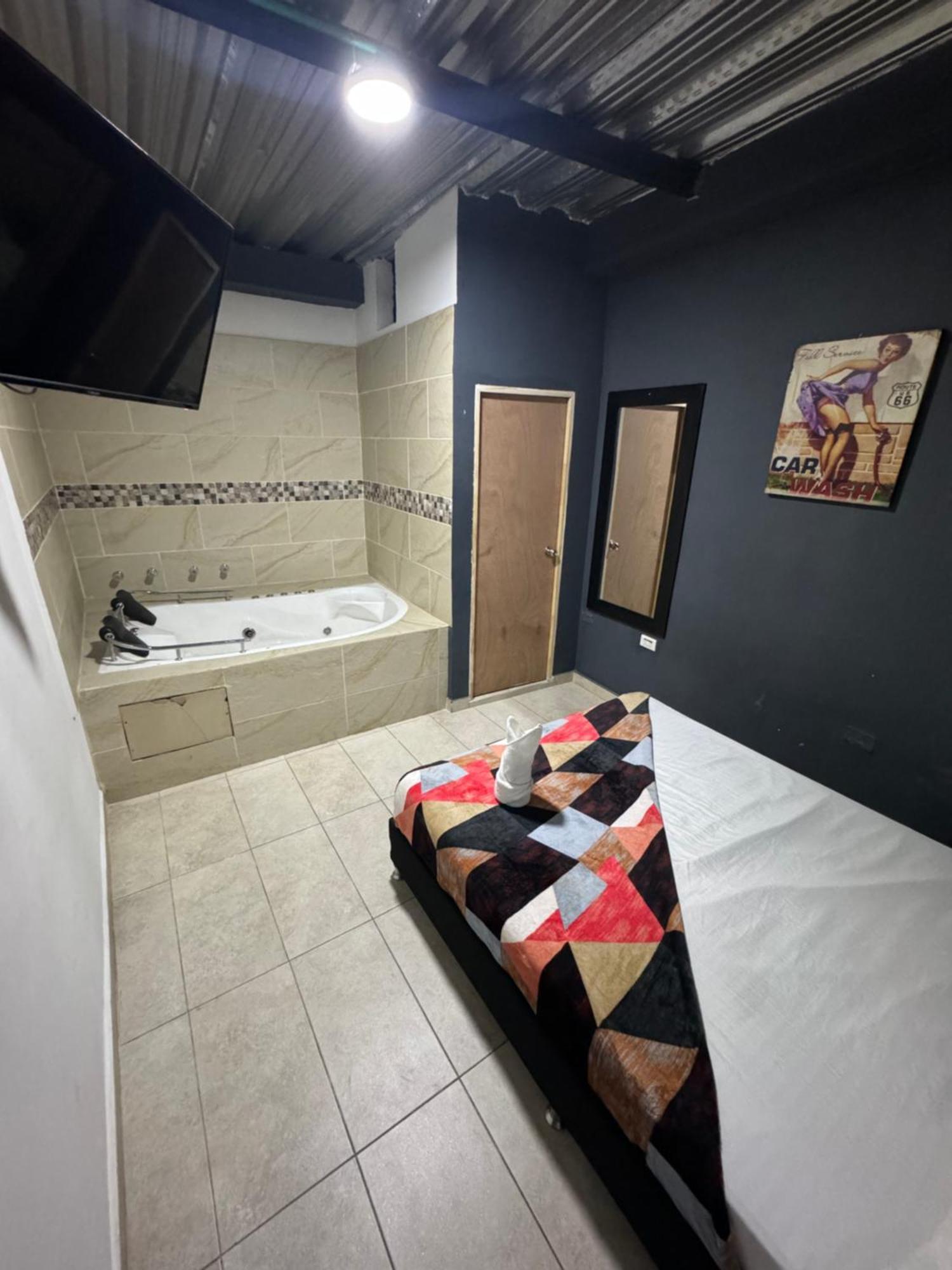 Hotel Select Medellín Dış mekan fotoğraf